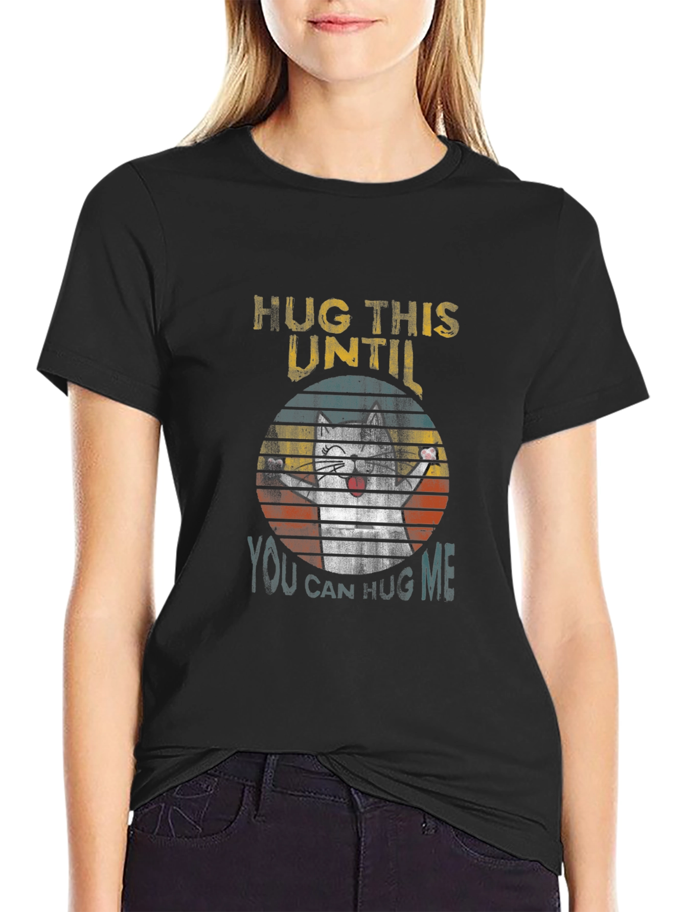 Hug This Cat Graphic Tee - Comfort Fit T-Shirt