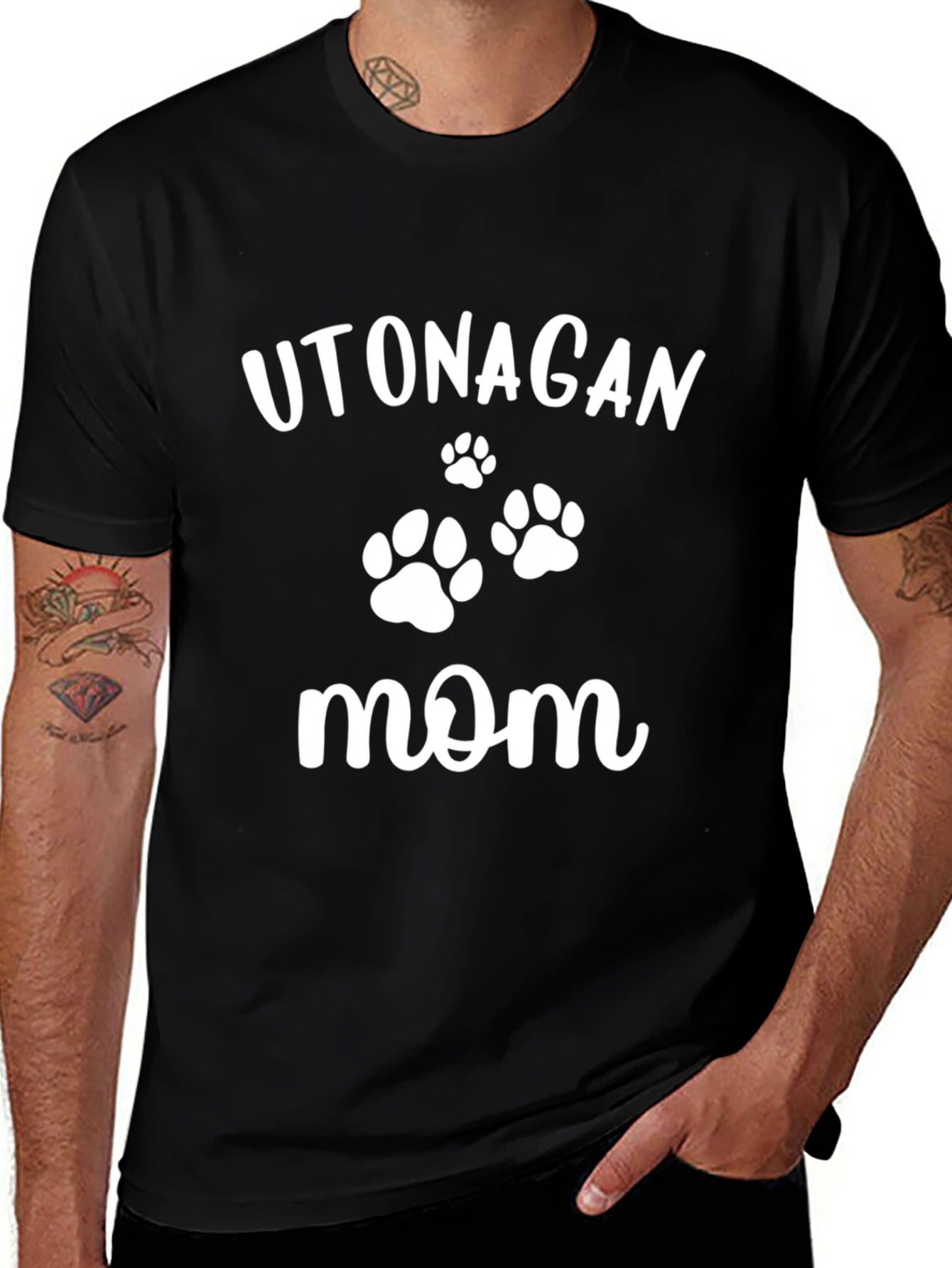 Utonagan Mom Black T-Shirt - Dog Lover Gift