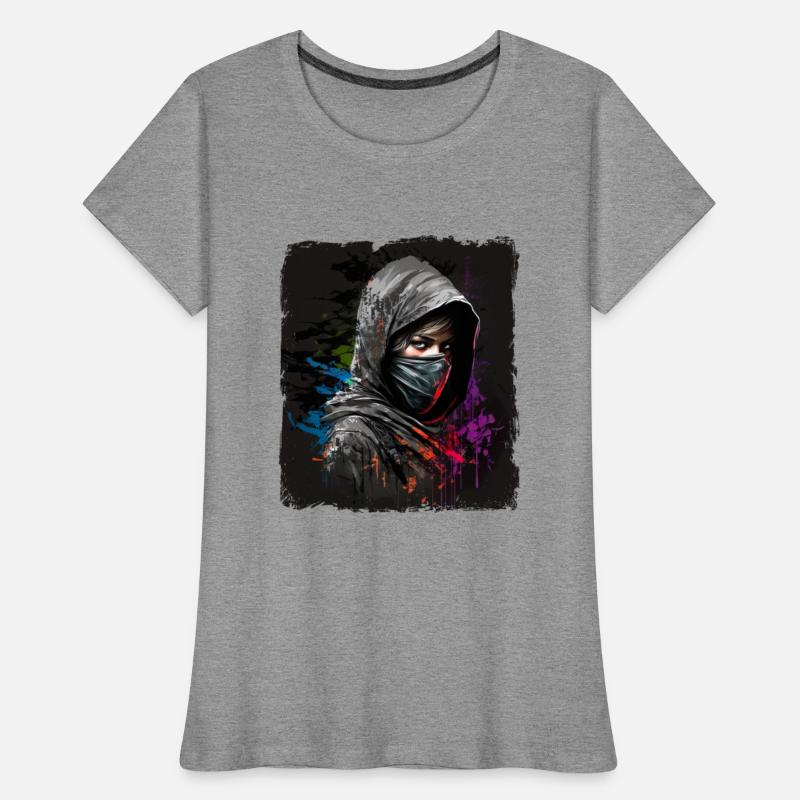 Beautiful Woman Dressed As Ninja for Ninja Fans