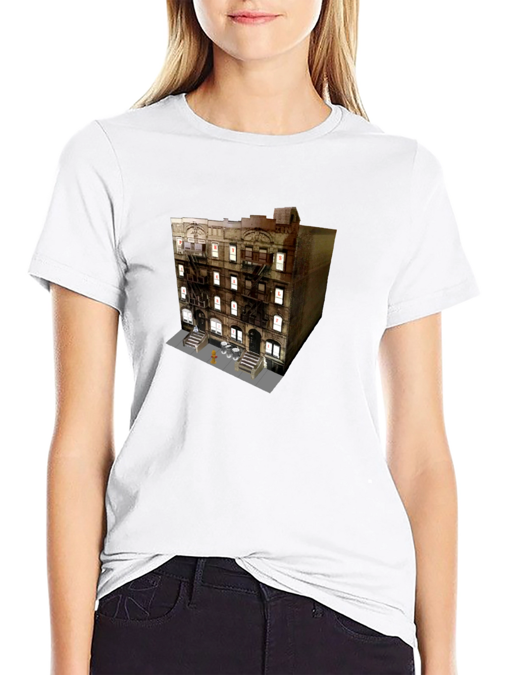 Urban Building Graphic Tee - Cityscape Style