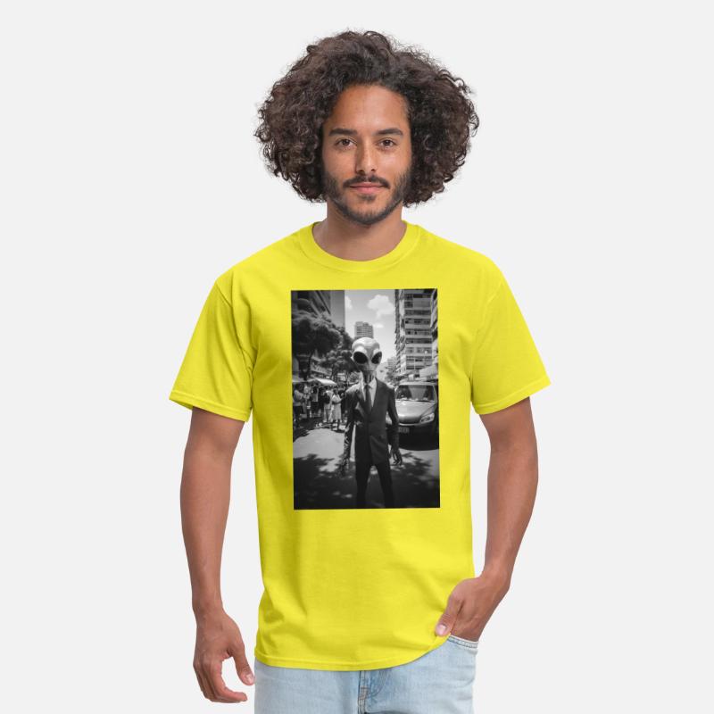 Mysterious Alien in a Suit: Photo Rio de Janeiro